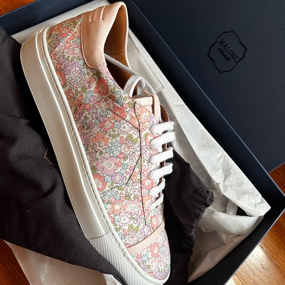 Brand new Malone souliers sneakers